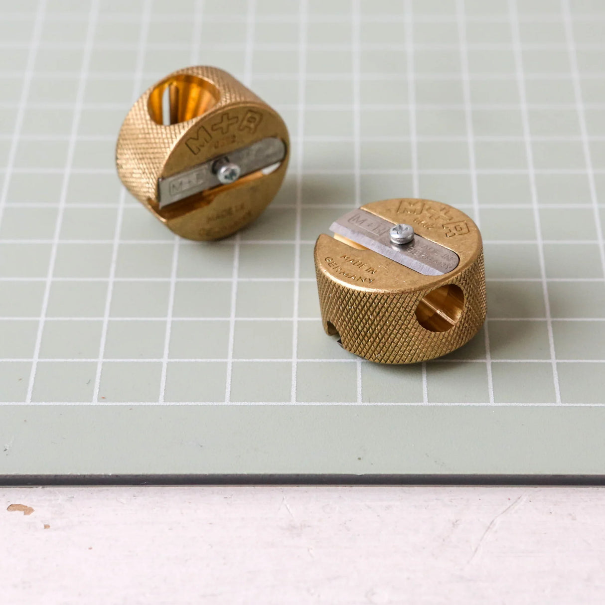 brass-sharpeners-product-image-5