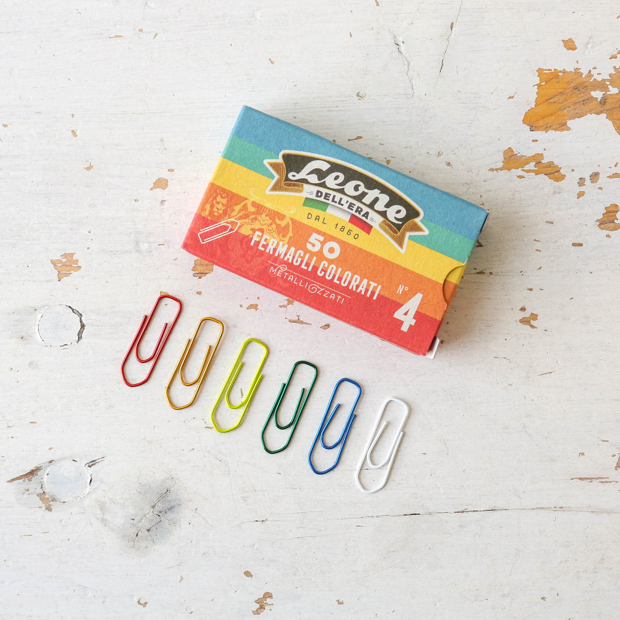 leone-50-colourful-paper-clips-1