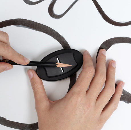 Blackwing x HØVEL – Bleistiftflugzeug in limitierter Auflage